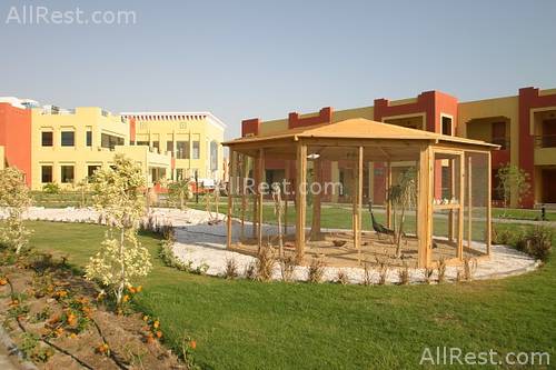 Tulip Resort 19